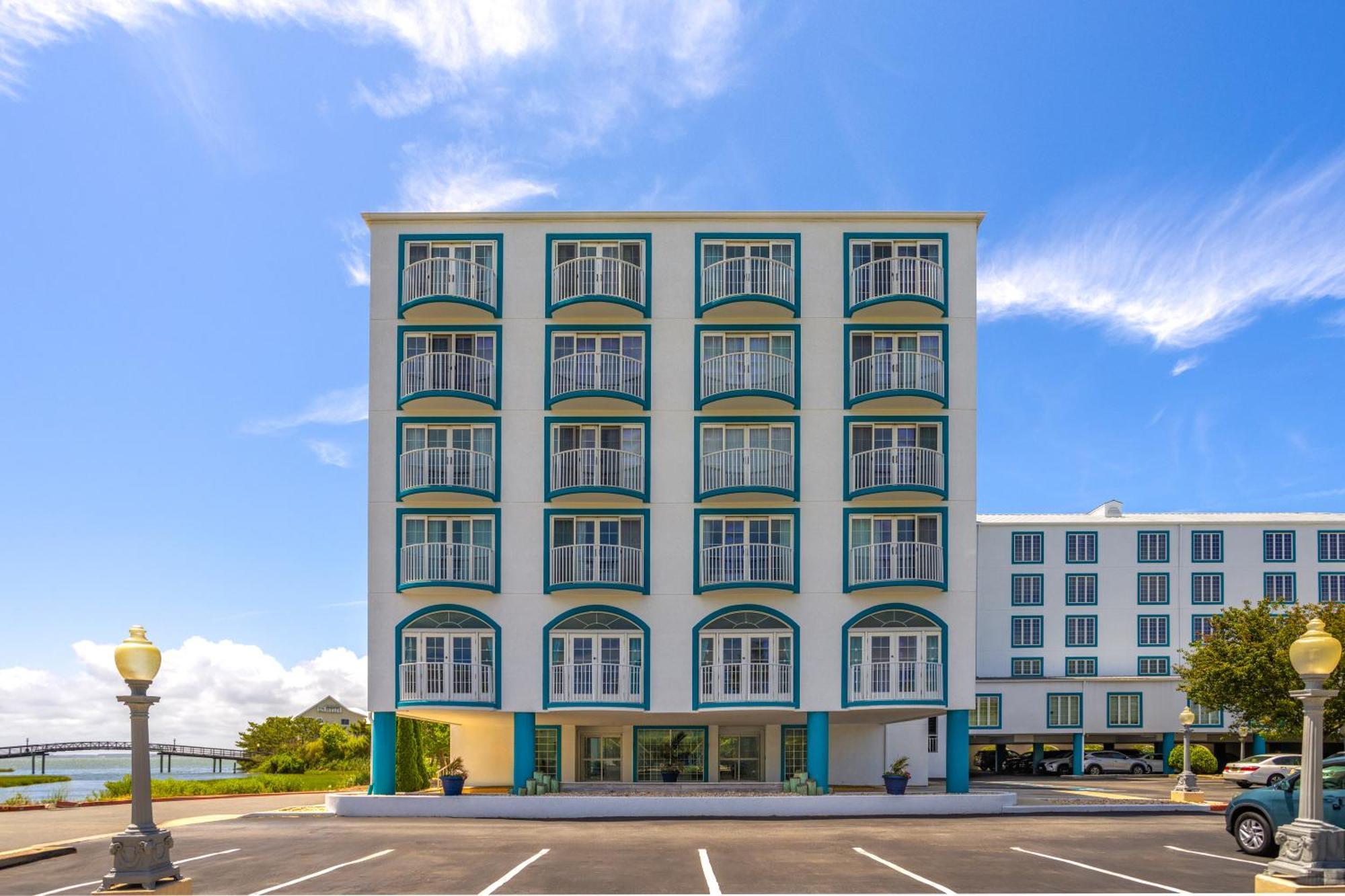 Coconut Malorie Resort Hotel, Ascend Hotel Collection Ocean City Exterior photo